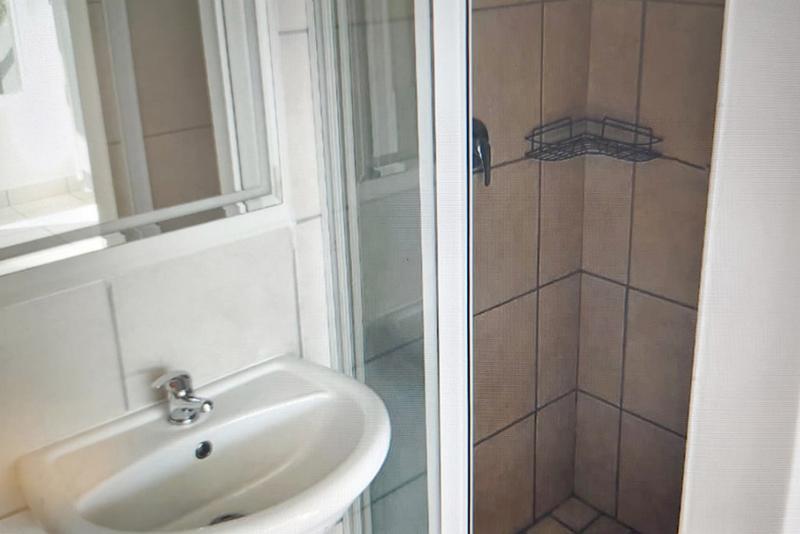 2 Bedroom Property for Sale in Island View Western Cape